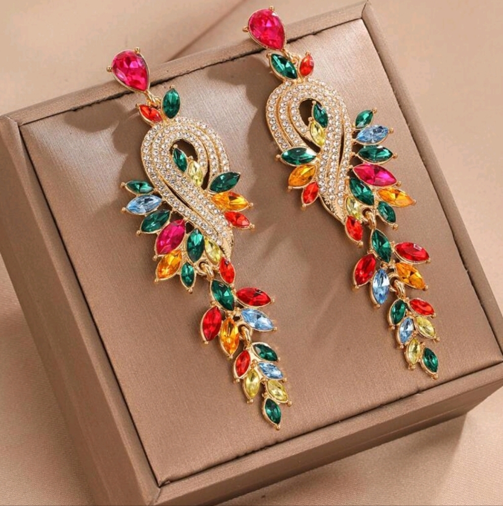 Summer Glow Rhinestone Earrings